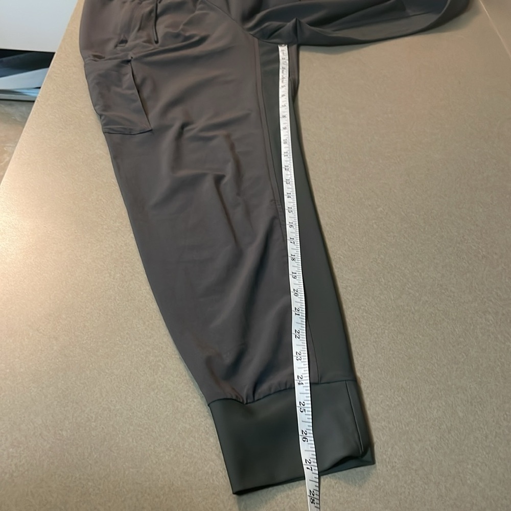 Athleta Women’s Joggers (8) - Picture 6 of 7